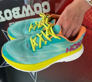 Hoka Clifton 9 thumbnail 1