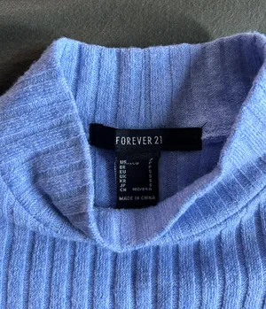 Forever 21 Turtleneck Crop Sweater thumbnail 2