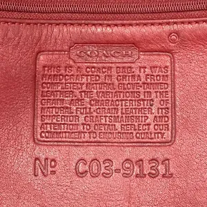 Vintage COACH 9131 Legacy Saddle Red Leather Flat Crossbody Shoulder Bag thumbnail 14