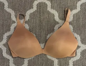 Skims body wireless super push-up bra size 32H thumbnail 1