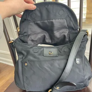 Marc Jacobs Preppy Nylon Messenger Bag Black Gold $200 thumbnail 6