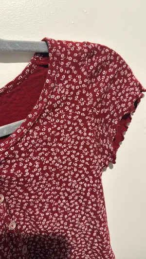 Brandy Melville Top Crop thumbnail 3