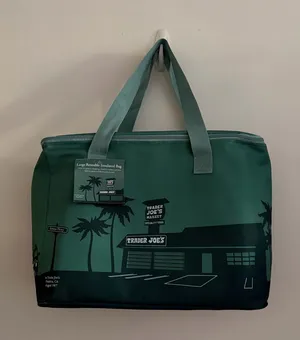 Trader Joe's Large Green Insulated Tote Bag thumbnail 1