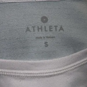 Athleta Spotlight Top Long Sleeve Workout 🌵🦎 thumbnail 6