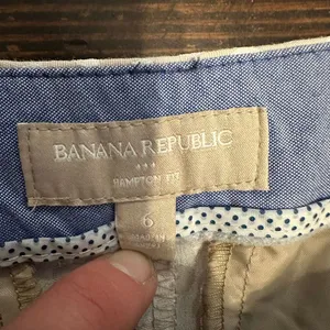 Banana Republic cream tan Hampton size 6 business casual slacks thumbnail 2