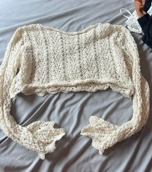 SheIn Long Sleeve Top thumbnail 1