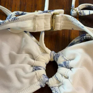 Hollister Swim Womens Small Blue White Tropical Toile Underwire Bikini Set 2pc thumbnail 7