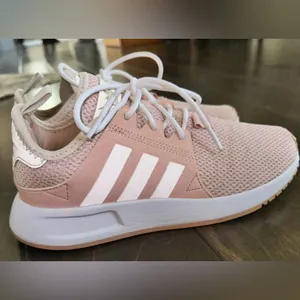 Adidas Pink Sneakers thumbnail 3