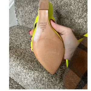 SCHUTZ Soraya Wedge Sandal Neon Yellow‎ Size 6 Leather Sole thumbnail 10