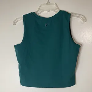 ZYIA Active cropped green athletic tank top size medium thumbnail 5