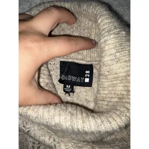 broadway 33 pearl embellished sweater wool blend Medium Turtle Neck thumbnail 5