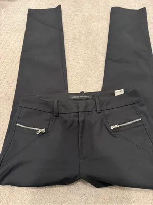 Zara Black Women’s Skinny Zip-Pocket Pants - size small thumbnail 2