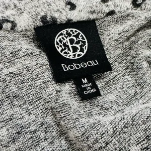 Bobeau Grey Leopard One-Button Fleece Wrap/Cape/ Cardigan thumbnail 9