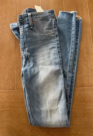 Abercrombie High-Rise Jean Leggings thumbnail 1