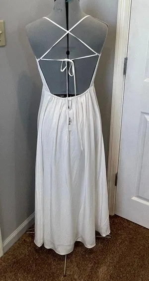 Long White Dress thumbnail 5