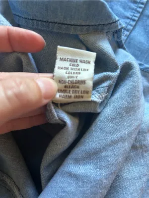 Vintage Havana Light Blue Denim S/L Button-Up Shirt w/Hi Low Hem | Size Large thumbnail 14