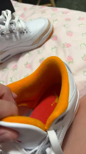 Air Jordan Retro 3 thumbnail 10