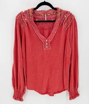 FREE PEOPLE CAMELIA SIESTA FIESTA CROCHET TRIM LONG SLEEVE TOP size M loose fit thumbnail 1