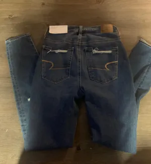 American Eagle Jeans thumbnail 6