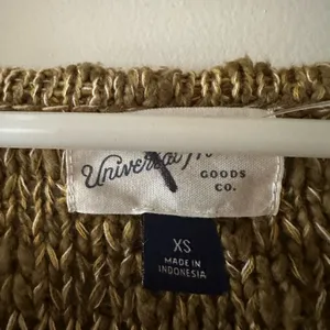 Womens Universal Thread knitted sweater xs thumbnail 3