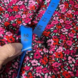 Romantic Floral Long Sleeve Blouse Pink Red‎ J.Crew Womens Size M thumbnail 8