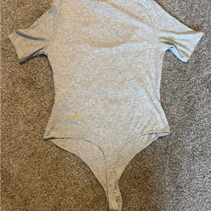 H&M Light Gray Women's Bodysuit thumbnail 3