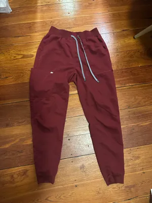 Fabletics Scrub Sets  thumbnail 2
