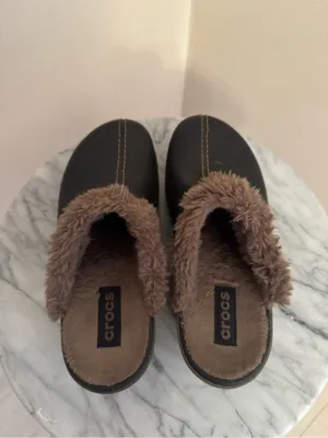 Crocs Cobbler EVA Lined Clogs Women’s Size 6 Black Faux Fur Comfort Shoes thumbnail 5