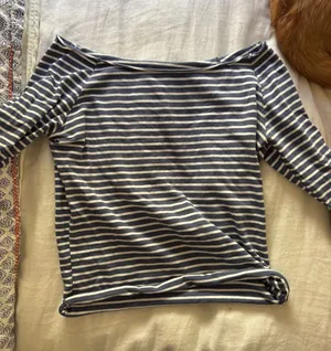 Brandy Melville Top thumbnail 1