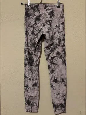 Lululemon Tie-Dye Leggings Size 4 thumbnail 3