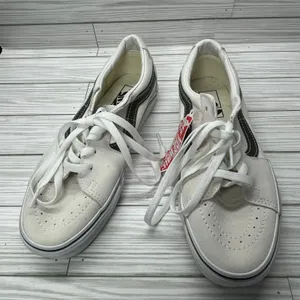 Vans‎ Sk8-Low Marshmallow Black Suede Canvas Sneakers Womens 8.5 Mens 7 NEW thumbnail 1