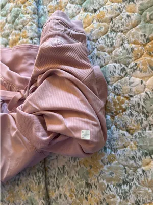 Lululemon Shorts thumbnail 6
