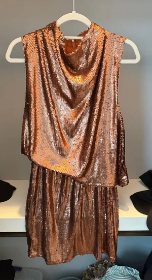 TCEC Dress Sequin Mini thumbnail 1