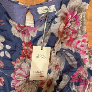 LARA G‎ women’s floral silk blend dress light weight NWT medium wedding thumbnail 2