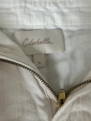 White Shorts thumbnail 2