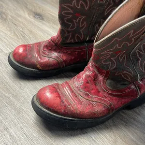 Ariat Red and Gray Cowboy Boots thumbnail 2