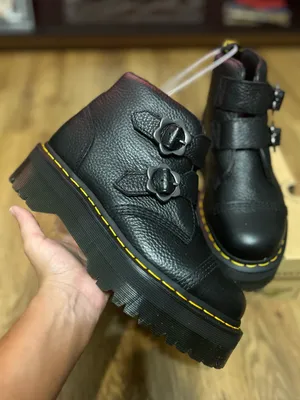 DR MARTENS Devon flower buckle black leather platform boots shoes women’s 9 new thumbnail 3