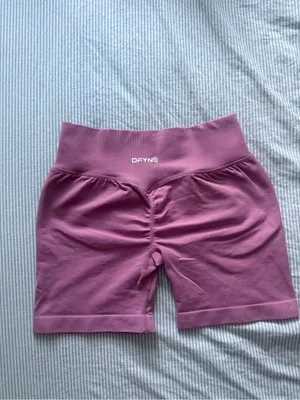 LANYI Women's Mid-Rise Rose Bike Shorts thumbnail 2