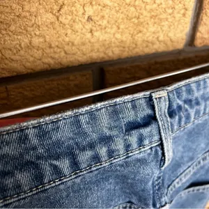 Free People We The Free Relaxed Fit High Waist Mom Jeans Size 26 thumbnail 4