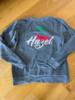 Hazel Boutique Gray Crewneck Cherry Sweatshirt Womens Medium thumbnail 3