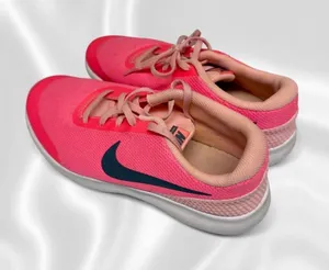 Nike Women’s Running Shoes thumbnail 1