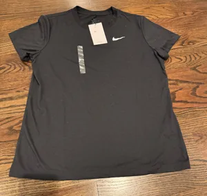 Nike dri- fit Tee large NWT thumbnail 1