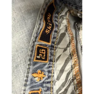 ROCK REVIVAL Women's Low-Rise Distressed Abrienda Skinny‎ Jeans - Size 26 thumbnail 6