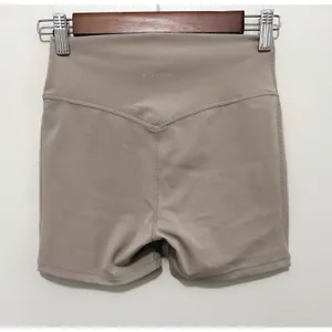 Acta Wear Women's EVO‎ Biker Shorts Squat Proof 4" In Color Moon Size S NWOT thumbnail 4