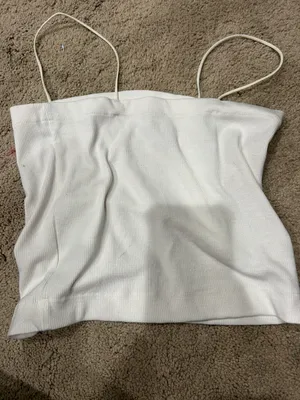 Outfitters Tank-top thumbnail 1