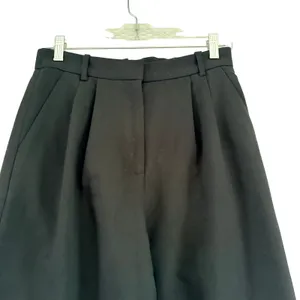 Abercrombie & Fitch Sloane Tailored Wide Leg Pants Black Pleated High‎ Rise 28/6 thumbnail 3