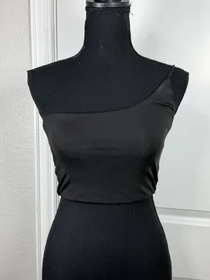 superdown Women's Black One-Shoulder Cropped Tank Top thumbnail 1