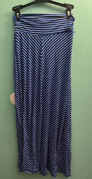 Long skirt  thumbnail 1