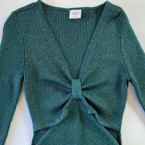 Abercrombie & Fitch Long Sleeved Knot‎ Front Mini Dress- S EUC thumbnail 4