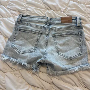BKE Shorts Jean thumbnail 2